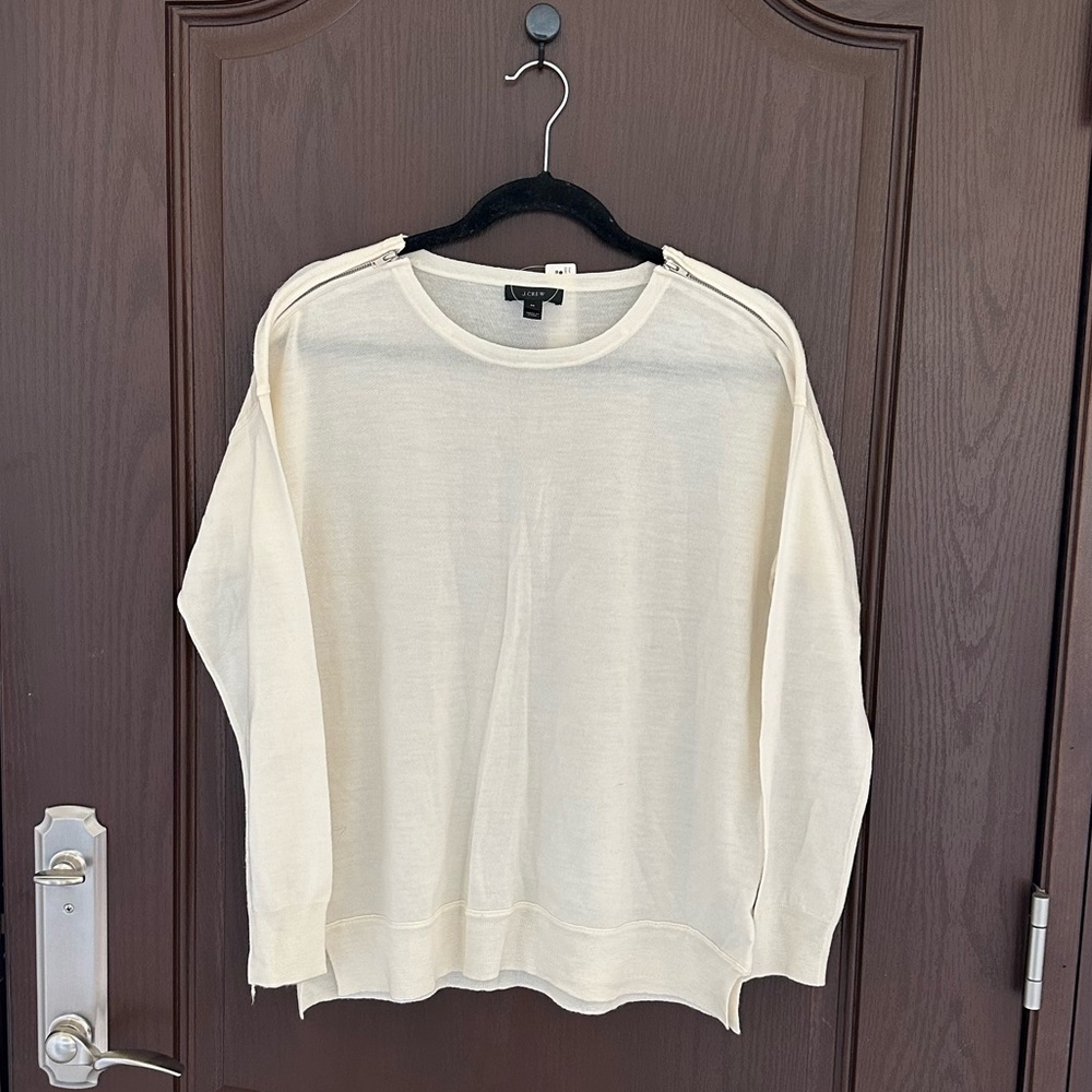 J.Crew 100% Merino Wool Crewneck Sweater Ivory Shoulder Zip Size M NWT